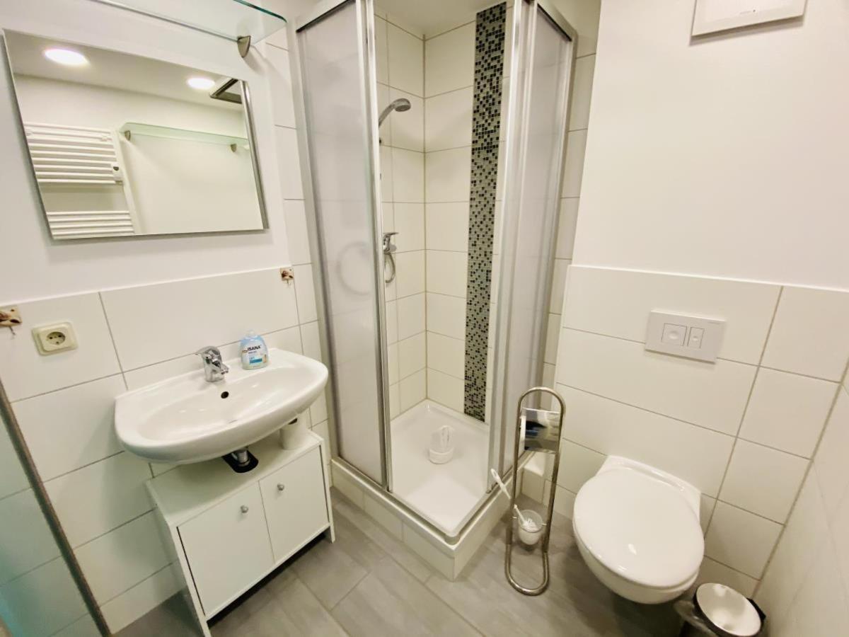 Haus Roeper: Teepott Apartment Росток Екстериор снимка